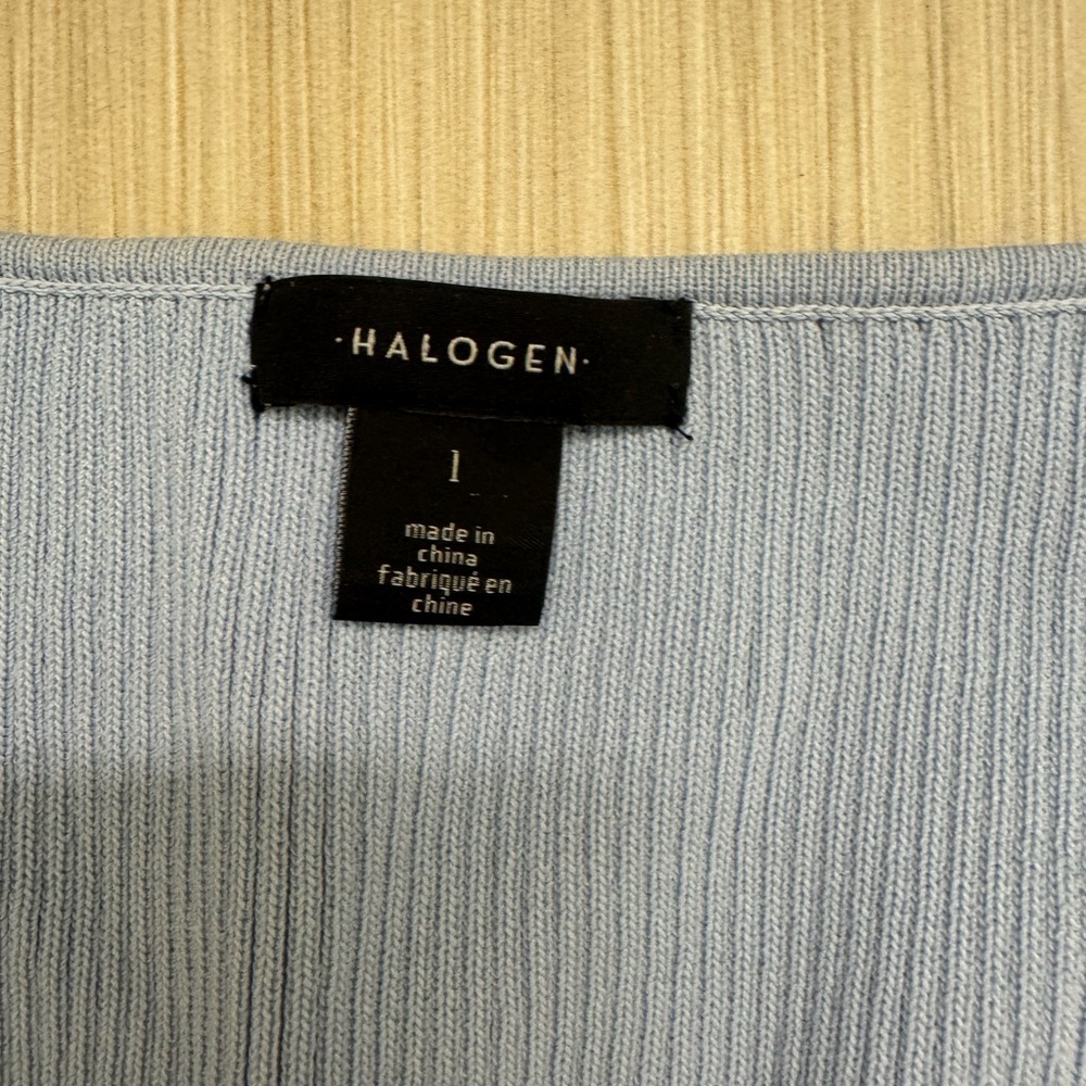 Halogen Light Blue Ribbed V-Neck Tank - Picture 3 of 3